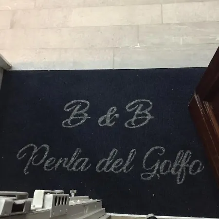 La Perla Del Golfo Alojamento de Acomodação e Pequeno-almoço 3*