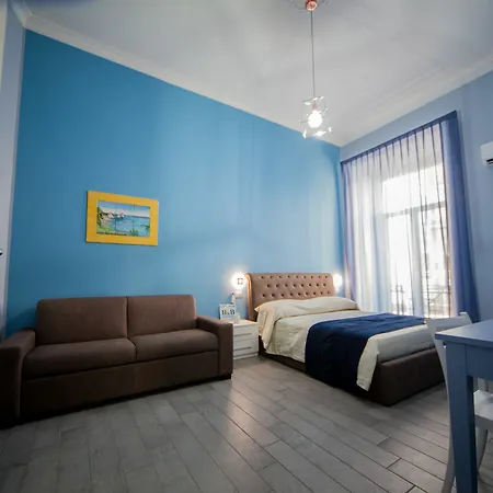 La Perla Del Golfo Alojamento de Acomodação e Pequeno-almoço Nápoles